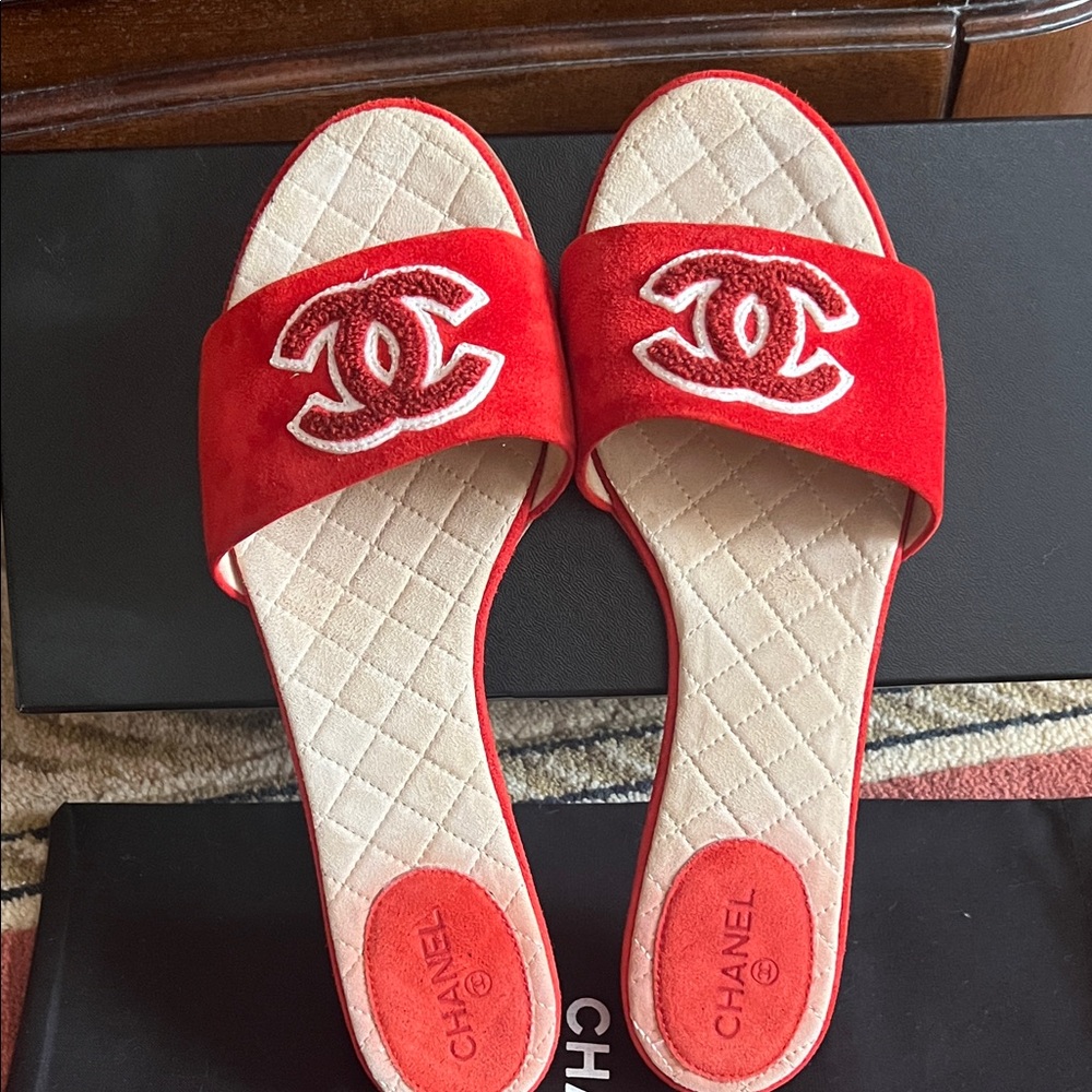 Channel orange suede slide sandals ,size 39.5.